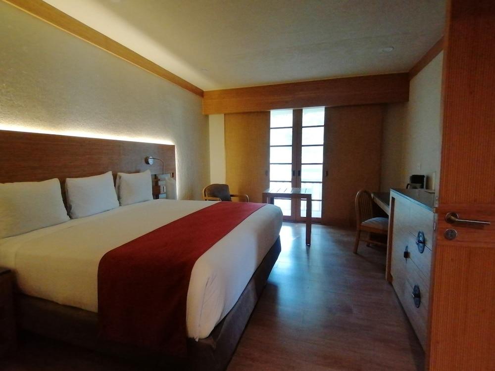 Hotel Camino Real Sumiya